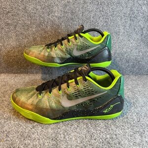 Nike Kobe 9 EM Low Gorge Green Volt Basketball Shoes Mens 9.5 652908-303